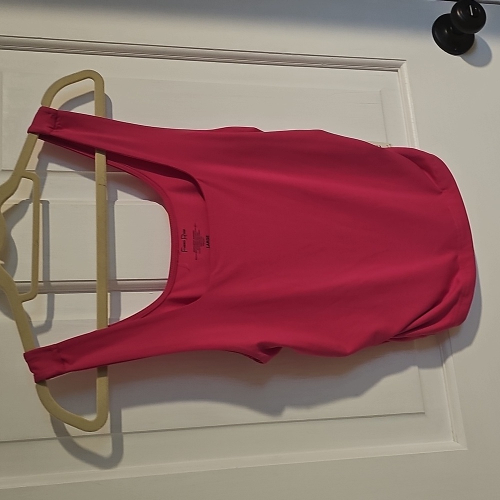 NWT Faded Rose Women's Pink Sleeveless Tank Top